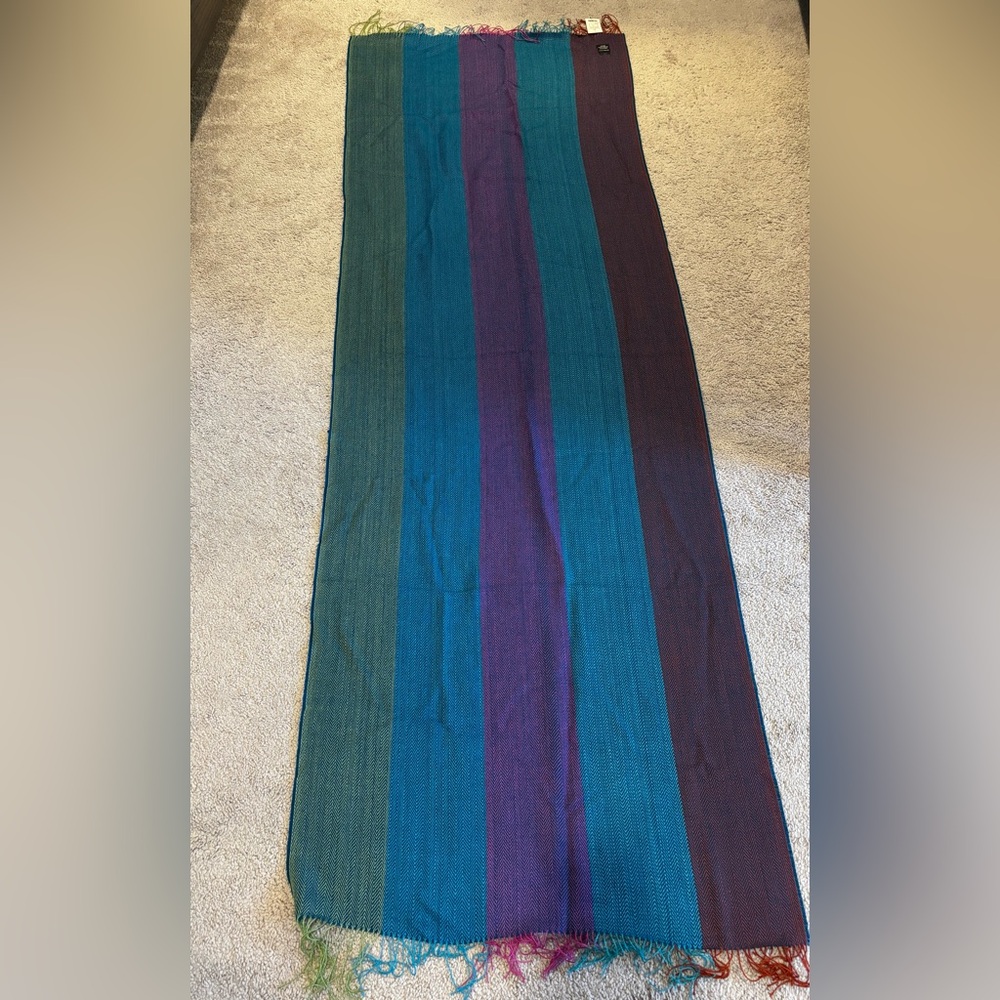 NWT Overland Alpaca Multi-Colored Scarf - Picture 4 of 5
